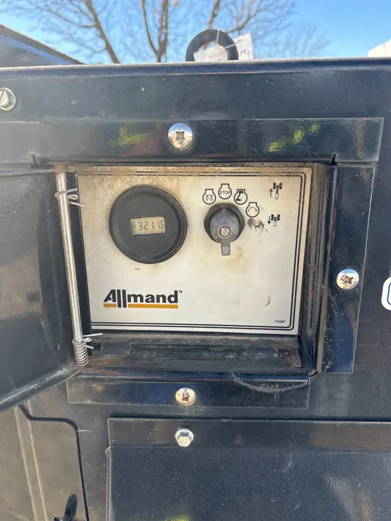 2019 Allmand NLV-ML3EC Towable Light Tower