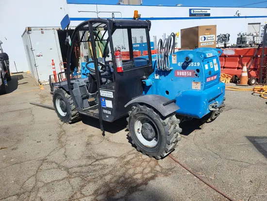 2017 Genie GTH-5519 Forklift