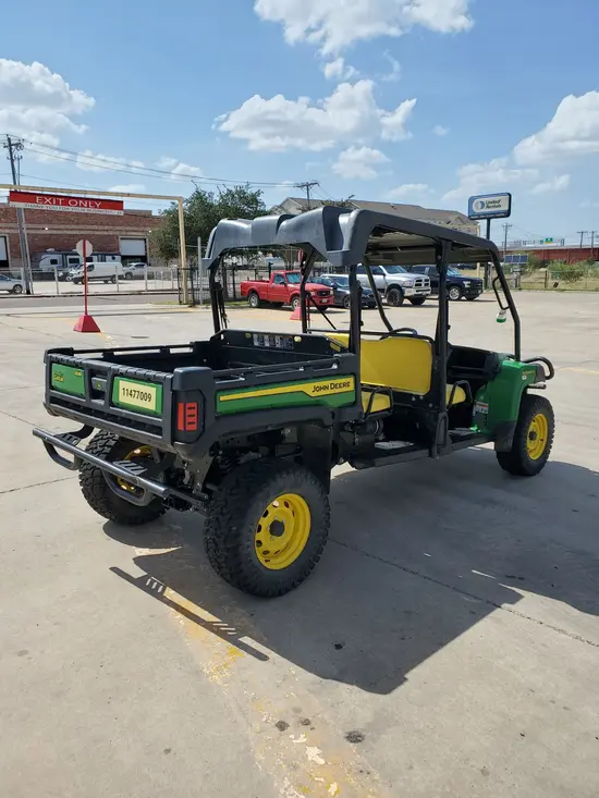 2022 John Deere XUV855M S4 Utility Vehicle