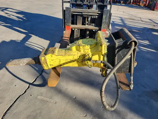 2020 Epiroc SB 452 Attachment