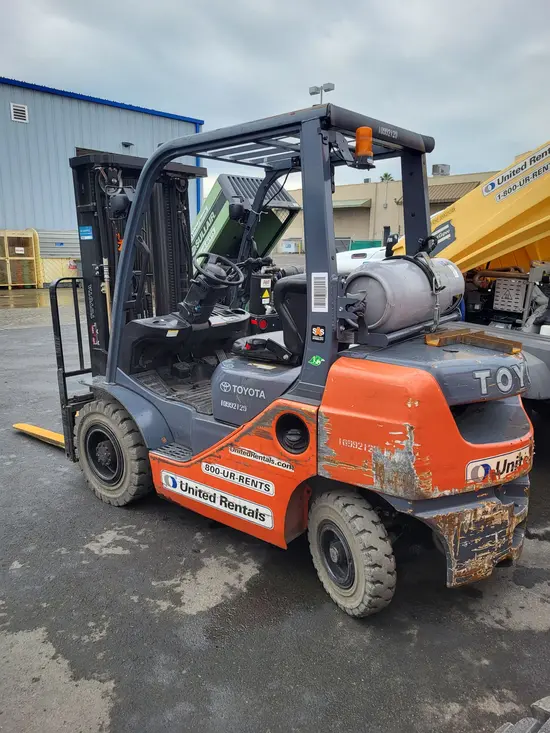 2019 Toyota 8FGU25 Warehouse Forklift