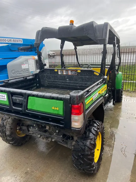 2022 John Deere XUV855M S4 Utility Vehicle