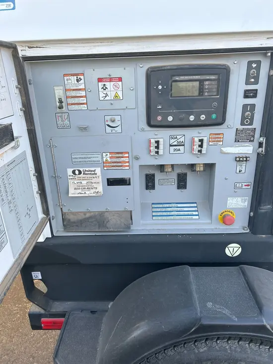 2015 Cummins C100D6RG Diesel Generator