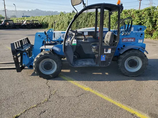 2015 Genie GTH-5519 Forklift