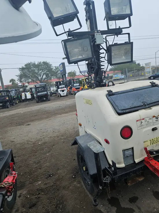 2017 Terex RL4 Towable Light Tower