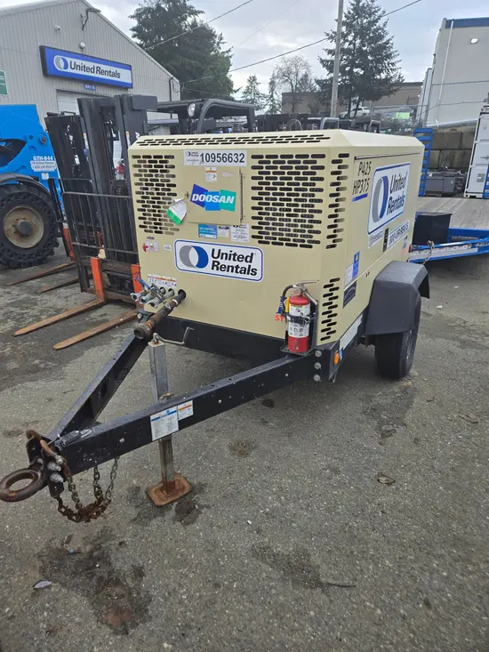 2019 Doosan P425/HP375EXT4I Air Compressor