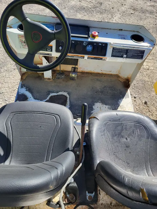 2017 Taylor Dunn B5-440-48 Utility Vehicle