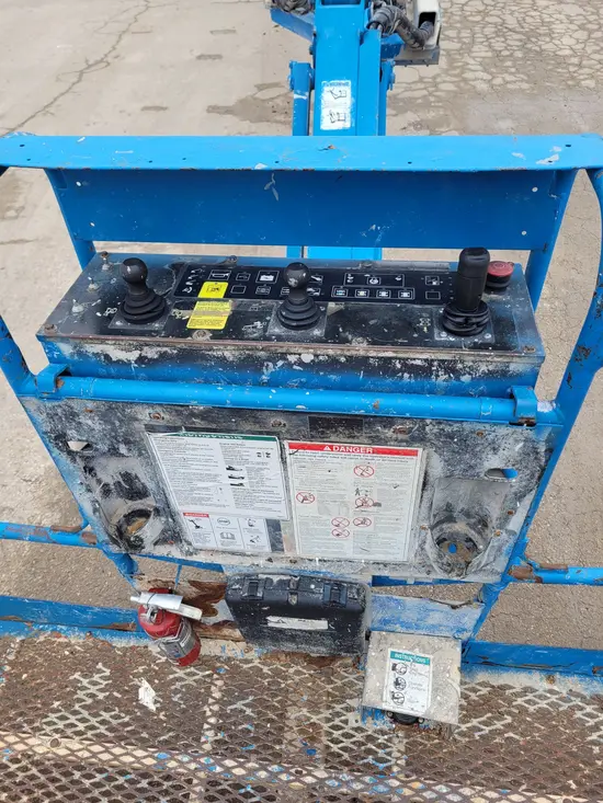 2012 Genie S-125 Boom Lift