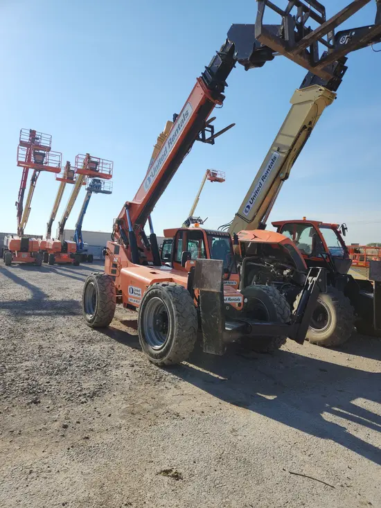 2016 SKYTRAK 10054 Forklift