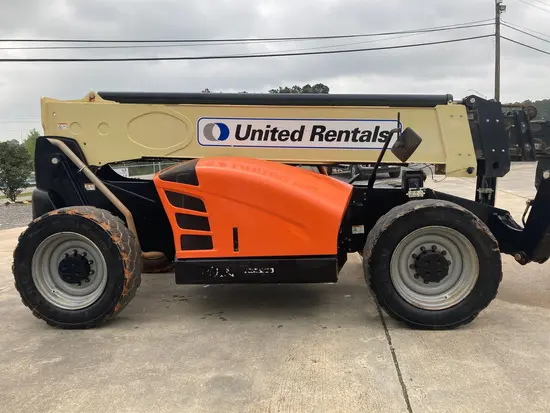 2016 JLG 1055 Forklift