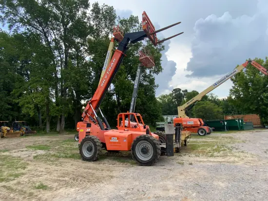 2016 SKYTRAK 10042 Forklift