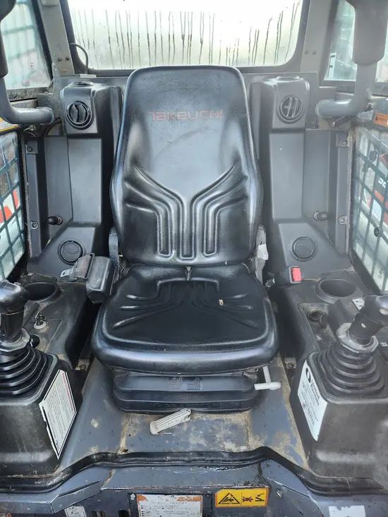 2018 Takeuchi TL12R2-CR Track Loader