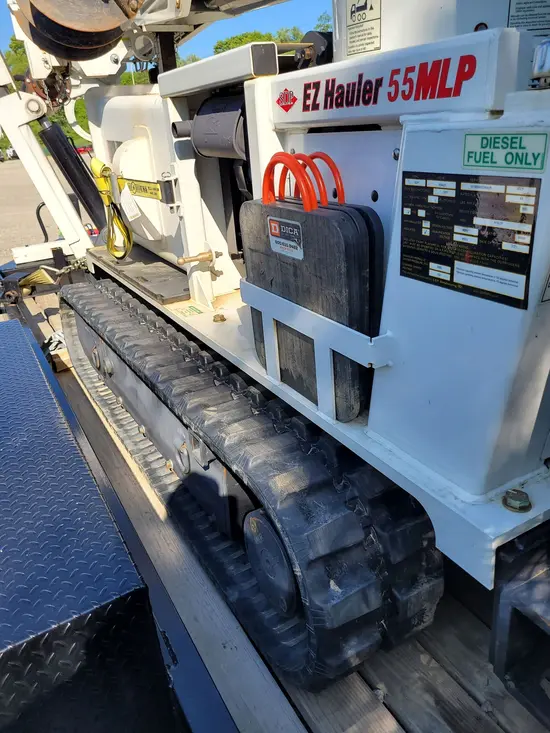 2021 S.D.P. Manufacturing EZ55MLP Digger Derrick