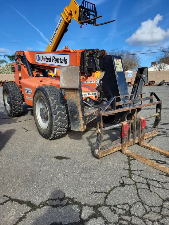 2016 SKYTRAK 10054 Forklift
