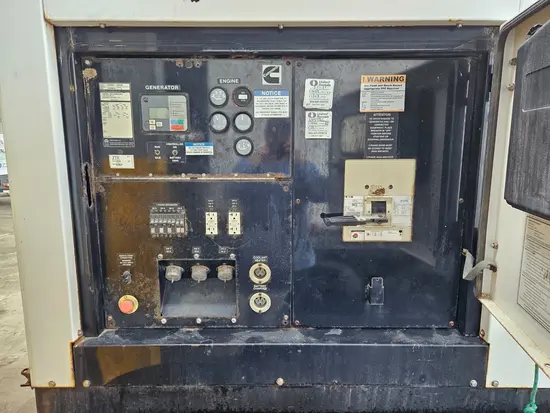 2014 Cummins C300D6RG WOG Diesel Generator