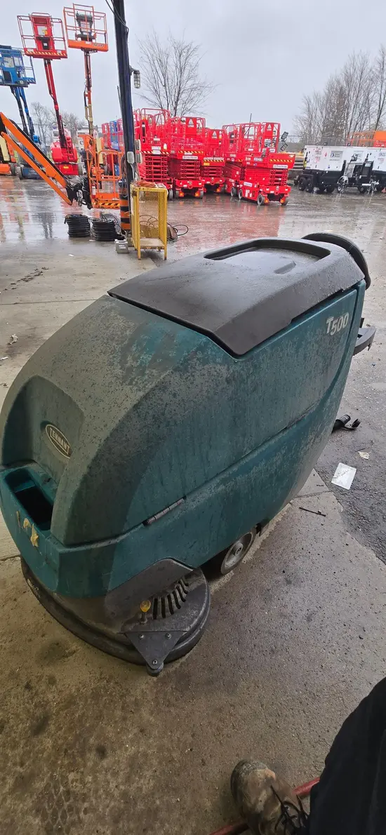 2018 Tennant T500 Scrubber