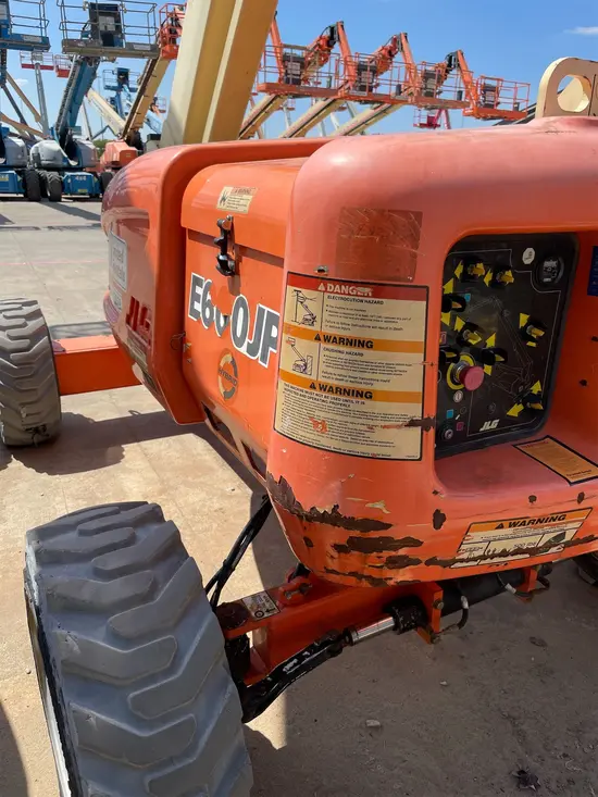 2015 JLG E600JP Boom Lift