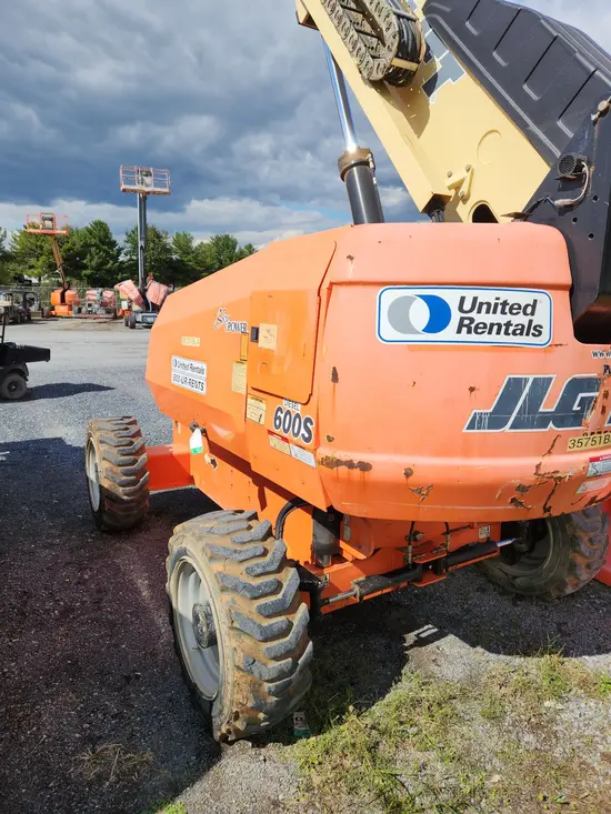 2016 JLG 600S Boom Lift