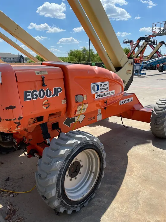 2015 JLG E600JP Boom Lift