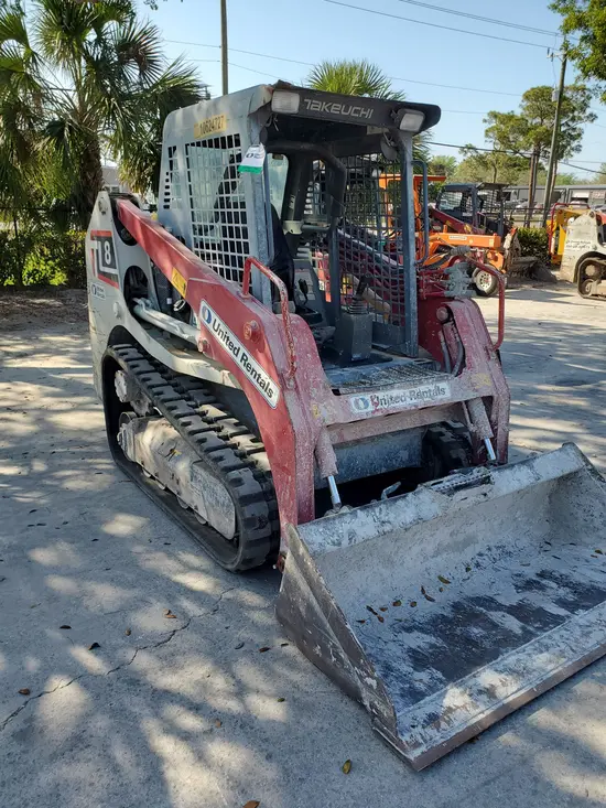 2017 Takeuchi TL8W Track Loader