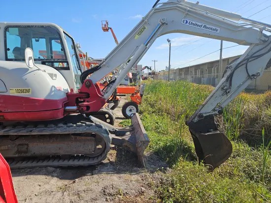 2016 Takeuchi TB290 Mini Excavator