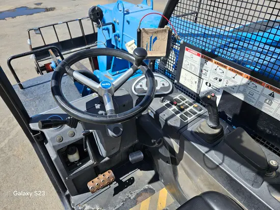 2017 Genie GTH-5519 Forklift