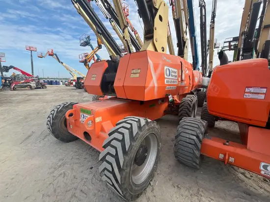 2017 JLG 860SJ Boom Lift