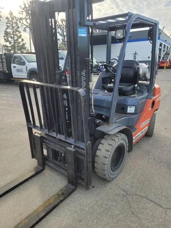 2018 Toyota 8FGU25 Warehouse Forklift