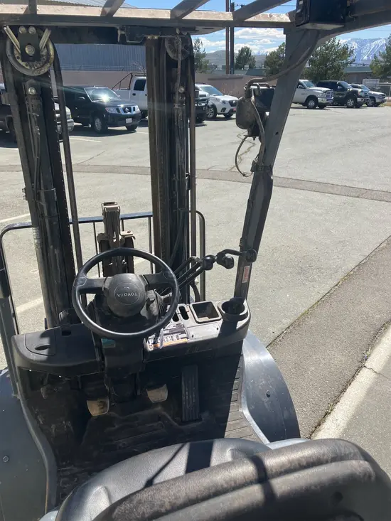 2018 Toyota 8FGU25 Warehouse Forklift