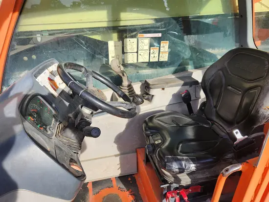 2016 JLG 1055 Forklift