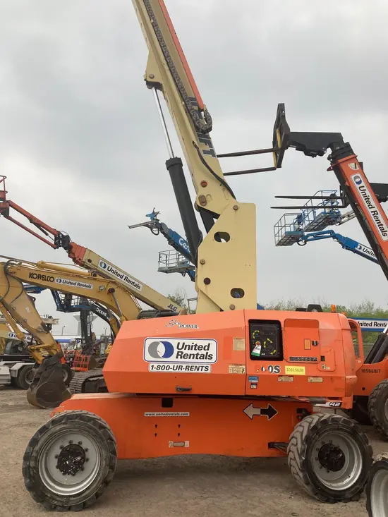 2017 JLG 800S Boom Lift