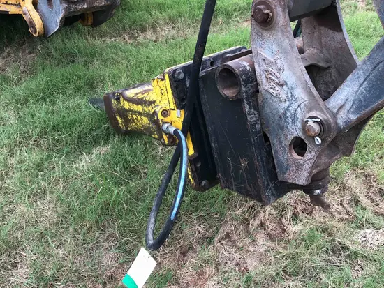 2016 Atlas Copco SB 452 Attachment