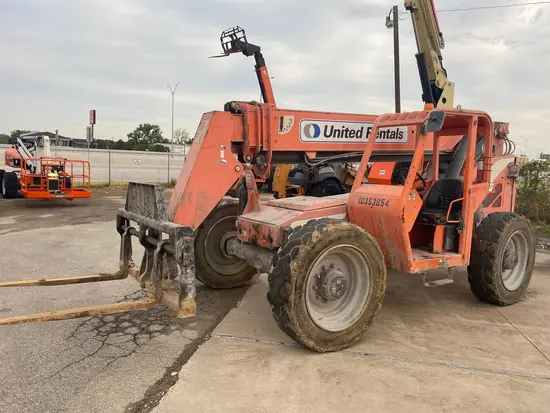 2015 SKYTRAK 8042 Forklift