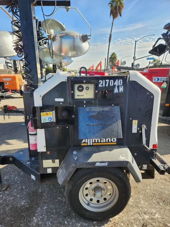 2018 Allmand NL-V Portable Work Light