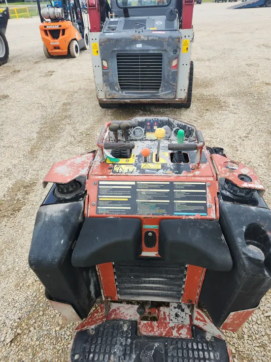2019 Ditch Witch SK600 Track Loader