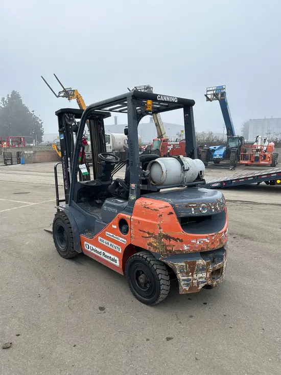 2020 Toyota 8FGU25 Warehouse Forklift