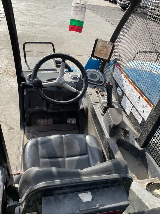 2015 Genie GTH-5519 Forklift