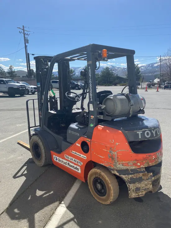 2018 Toyota 8FGU25 Warehouse Forklift