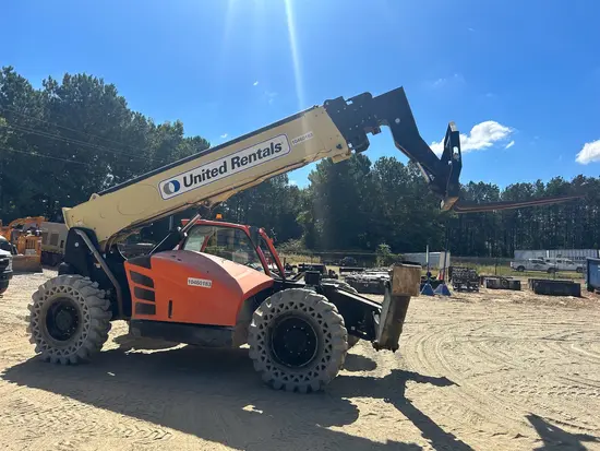 2016 JLG 1055 Forklift
