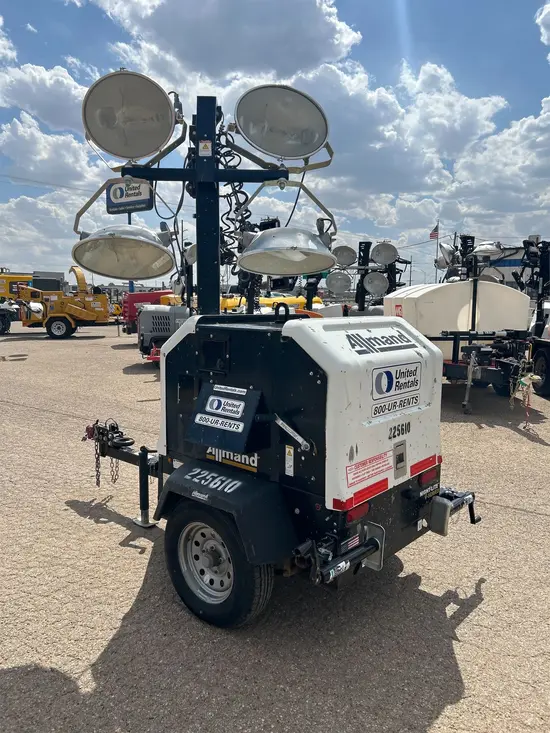 2019 Allmand NLV-ML3EC Portable Work Light
