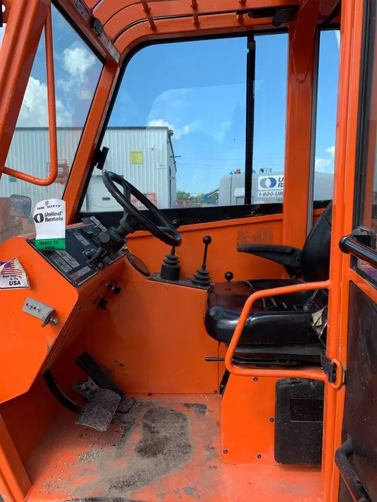 2015 SKYTRAK 8042 Forklift