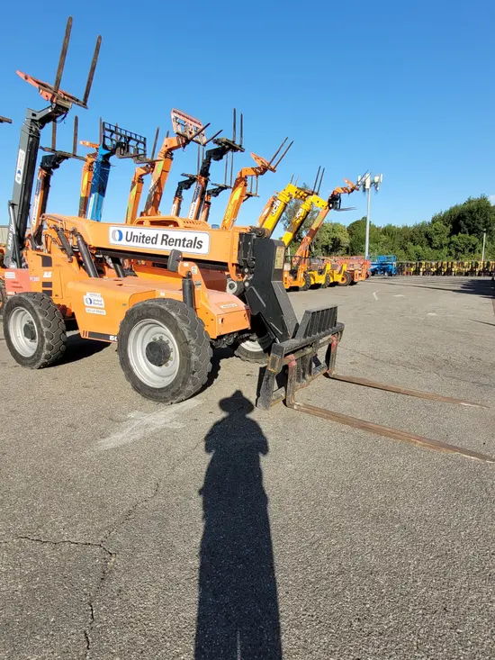 2017 SKYTRAK 6036 Forklift