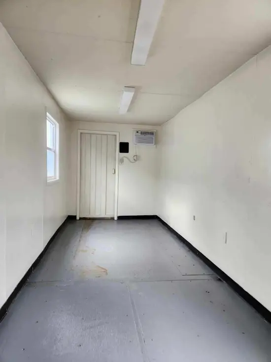 2018 MOBILE TRL 40' OS GLO Ground-Level Office Container