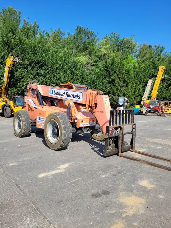2015 SKYTRAK 6042 Forklift