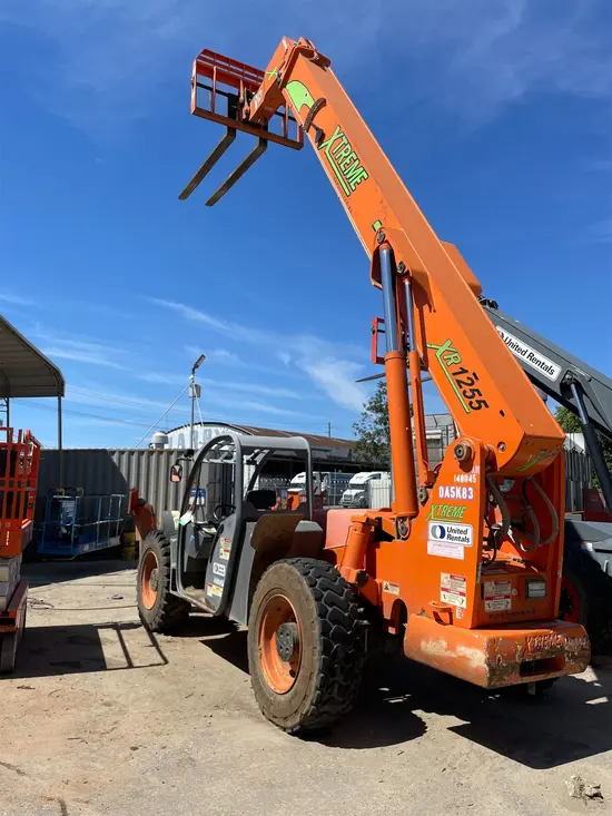 2014 XTREME XR1255 Forklift