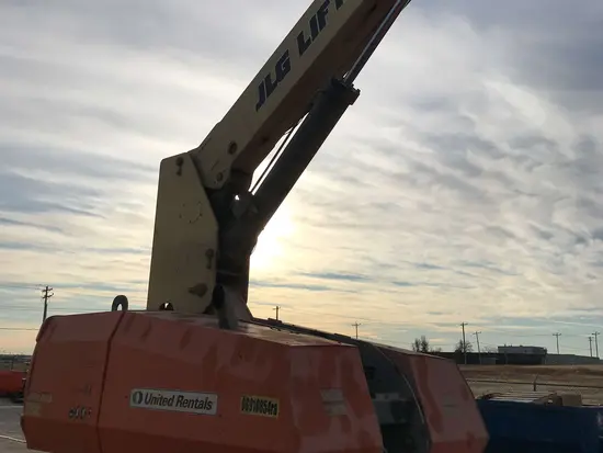 2012 JLG 800S Boom Lift