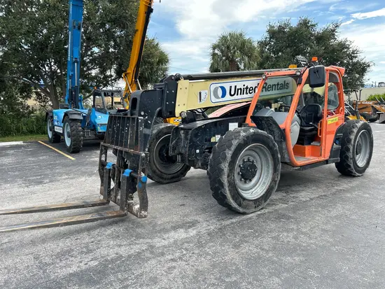 2016 JLG 642 Forklift
