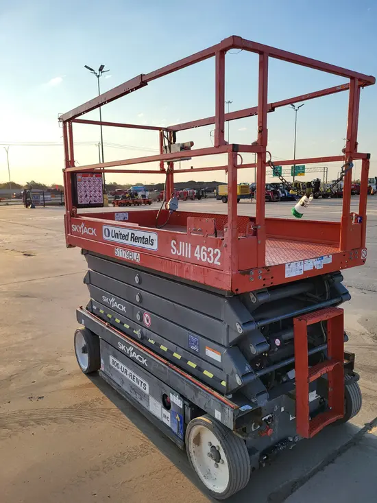 2017 Skyjack SJIII4632 Scissor Lift