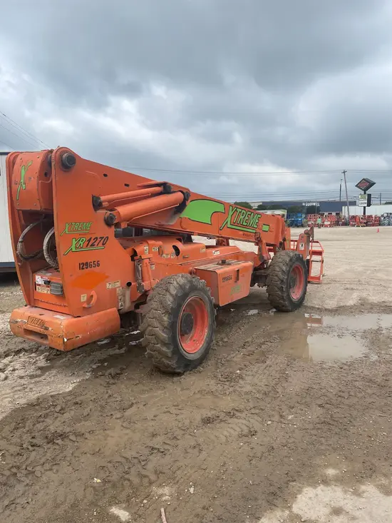2013 XTREME XR1270 Forklift