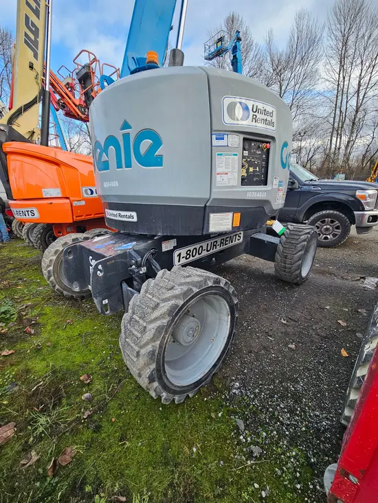 2016 Genie GTH-1056 Forklift